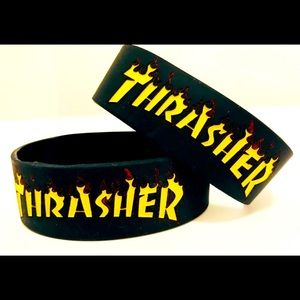 THRASHER SKATEBOARD MAGAZINE RUBBER WRISTBANDS SET